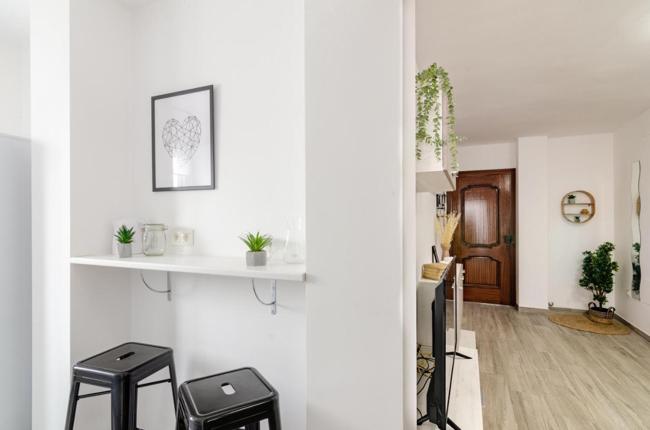 Wintowinrentals Your Home Steps From The Center Málaga Buitenkant foto