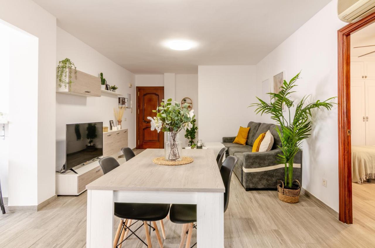 Wintowinrentals Your Home Steps From The Center Málaga Buitenkant foto