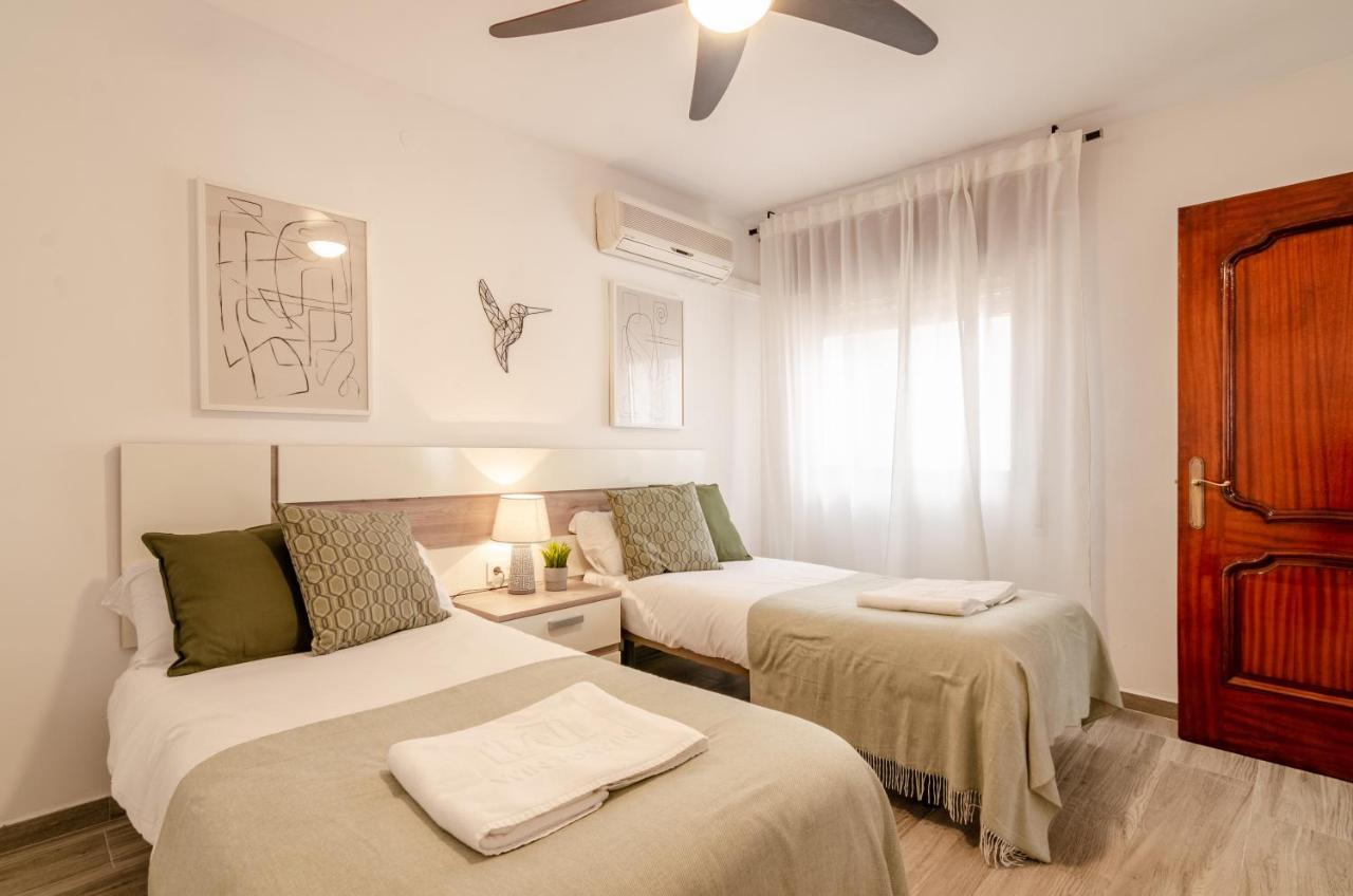 Wintowinrentals Your Home Steps From The Center Málaga Buitenkant foto