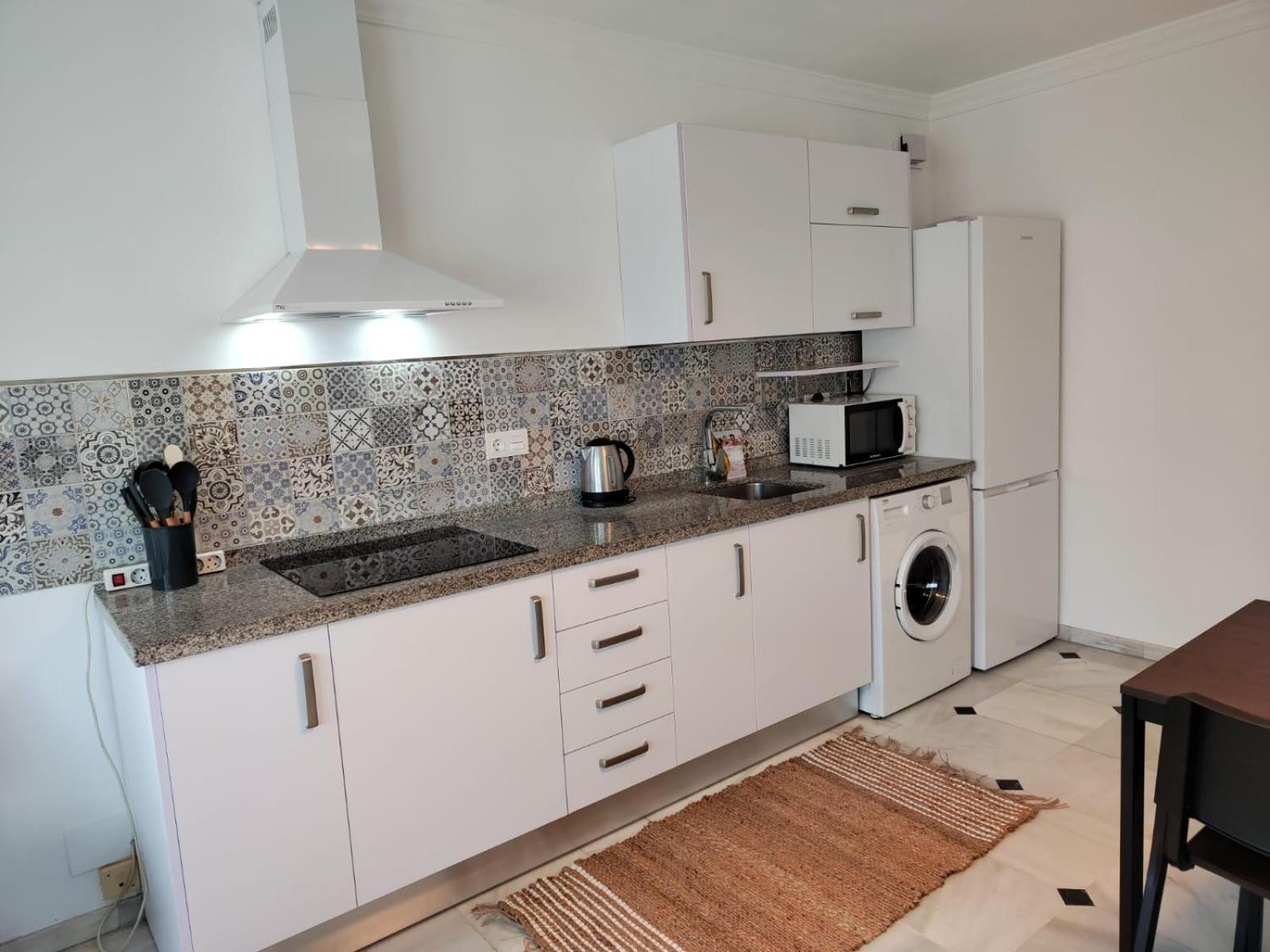 Wintowinrentals Your Home Steps From The Center Málaga Buitenkant foto