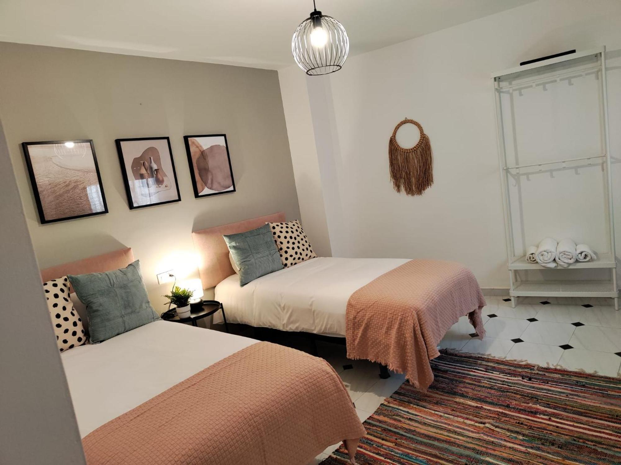 Wintowinrentals Your Home Steps From The Center Málaga Buitenkant foto